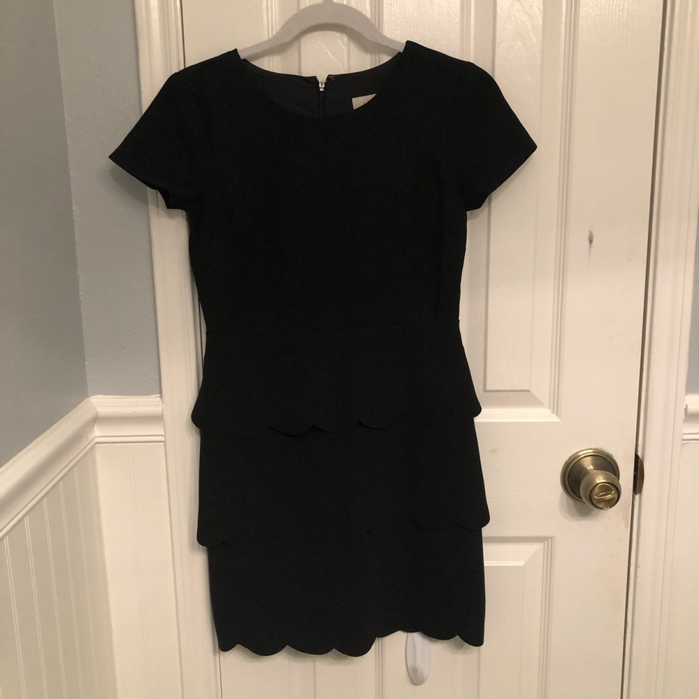 LOFT BLACK SCALLOPED DRESS
